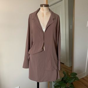 Abercrombie and Fitch latch top